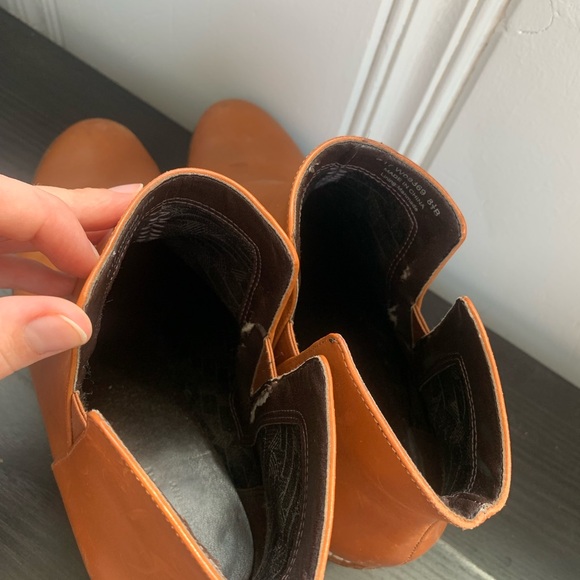 Cole Haan saddle leather ankle boots - Picture 4 of 7